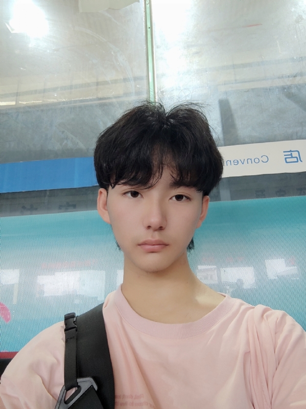 钱嘉豪的第二张照片--遂宁蓝颜知己交友网